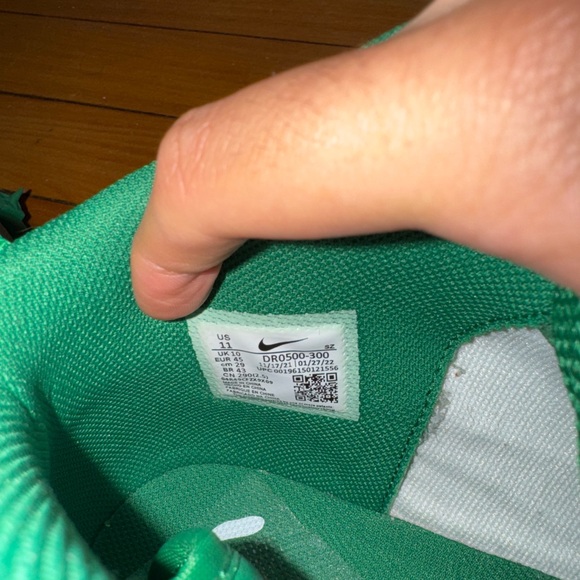 Green OFF-WHITE af1 mid size 11 - Picture 6 of 8